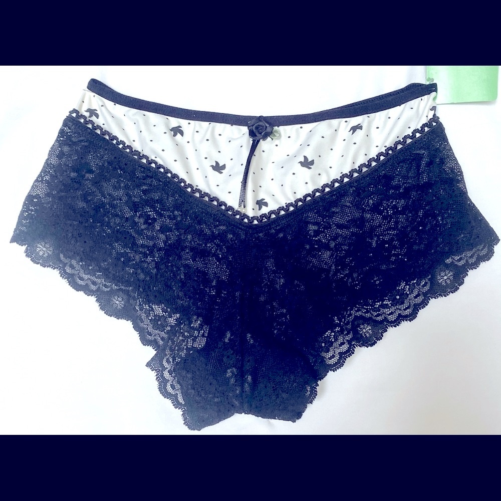 NWT Brazilian Style  Women’s Sexy 🔥🔥 Cheeky Panty Lace Lycra Black M